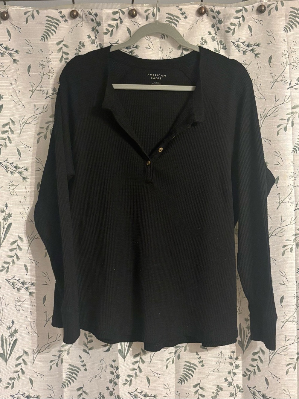 American Eagle Outfitters Black Waffle Knit Long-Sleeve Henley Top